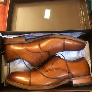 Florsheim Cap Toe Oxford (ONLY WORN ONCE!)